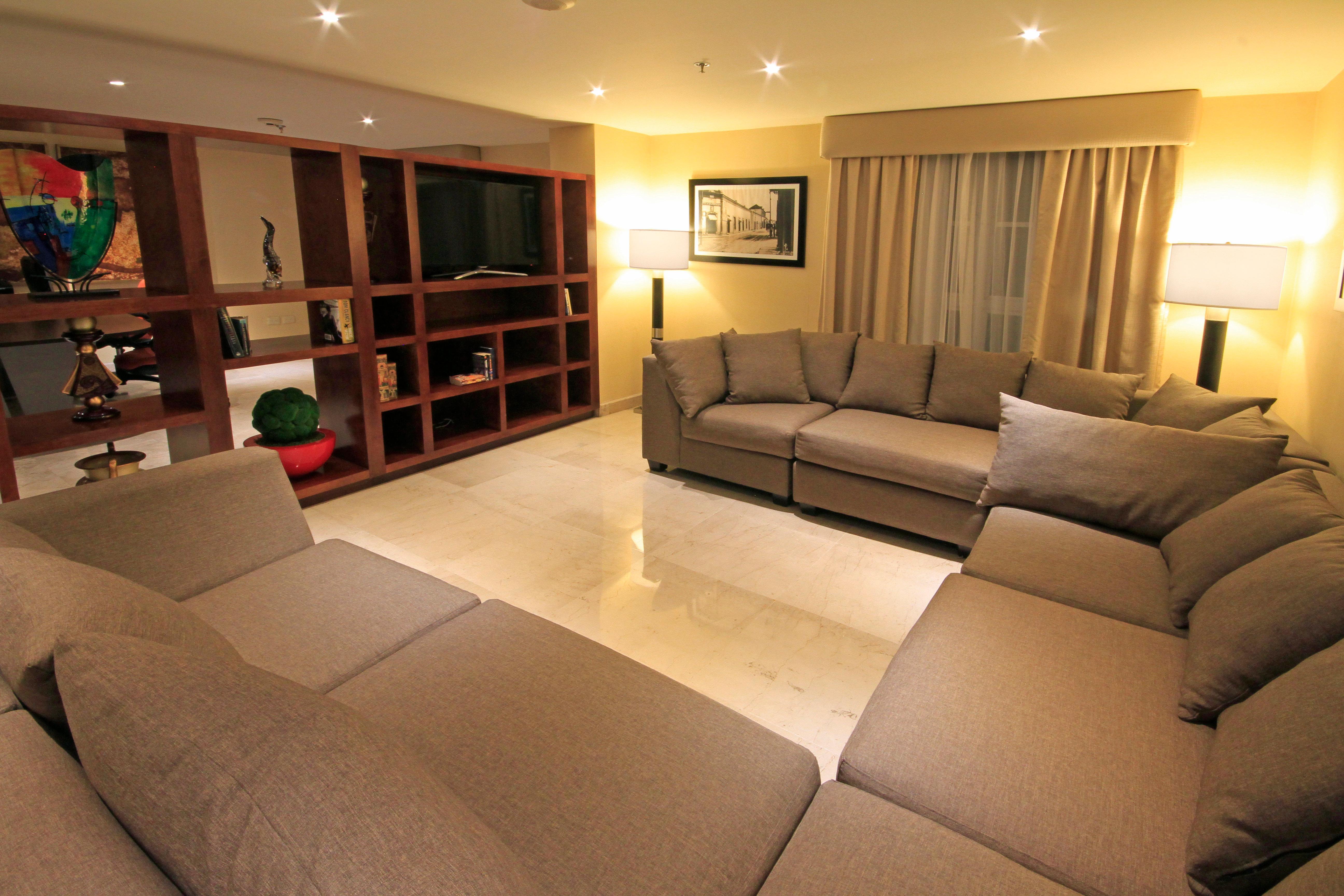 Holiday Inn Monclova By Ihg Dış mekan fotoğraf