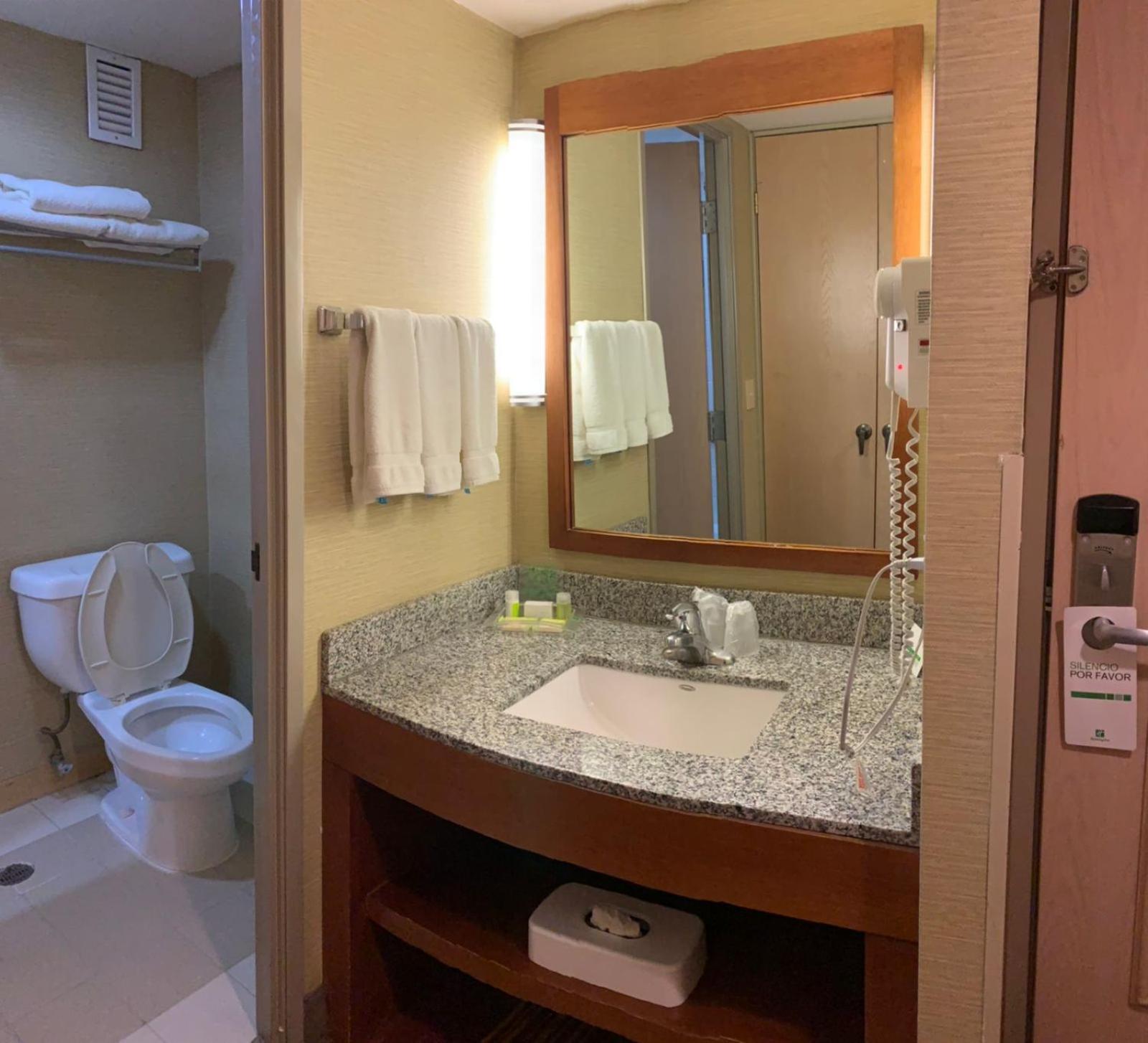 Holiday Inn Monclova By Ihg Dış mekan fotoğraf