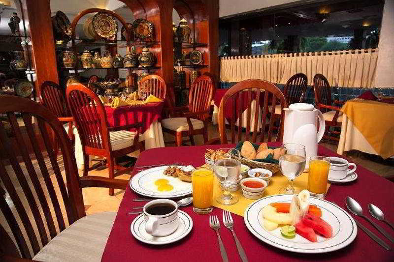 Holiday Inn Monclova By Ihg Dış mekan fotoğraf